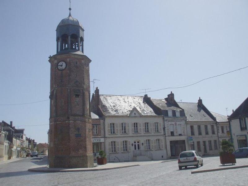 Hotel La Tour de Crecy Extérieur photo